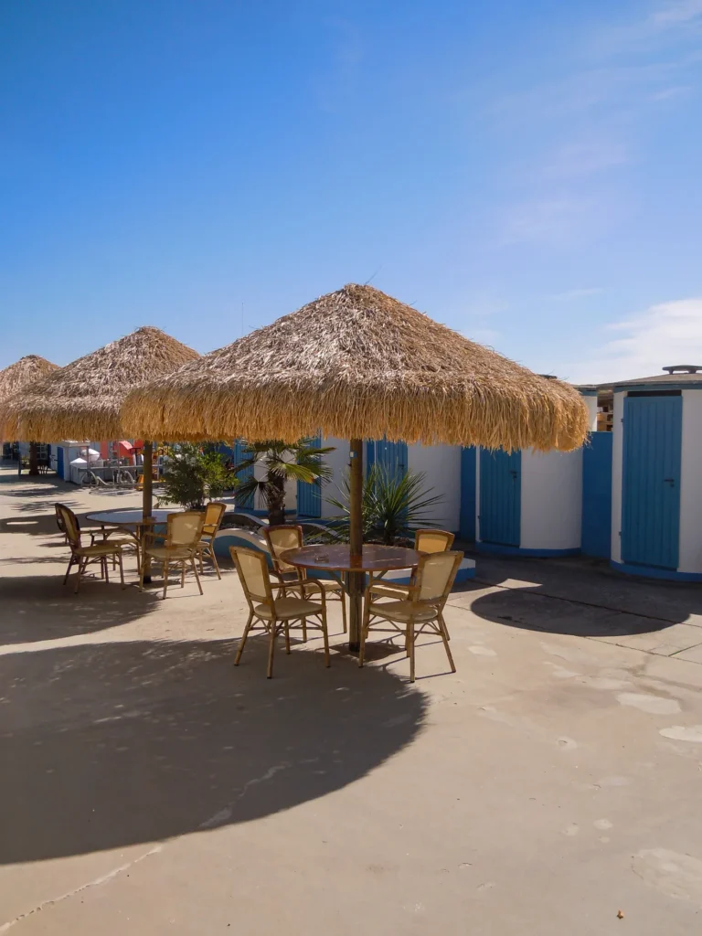 ombrellone-hawaiano-stile-hawaii-etnico-esotico-stabilimenti-balneari-lidi-ristoranti-spiagge-parchi-hotel-piscine-005